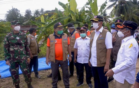 Kepala BNPB Letjen TNI Doni Monardo Meninjau Lokasi Banjir di Kab. Aceh Utara