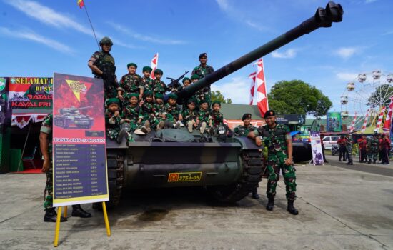 Meriahkan HUT Ke-78 TNI, KOREM 011/LILAWANGSA Gelar Pameran Alutsista.