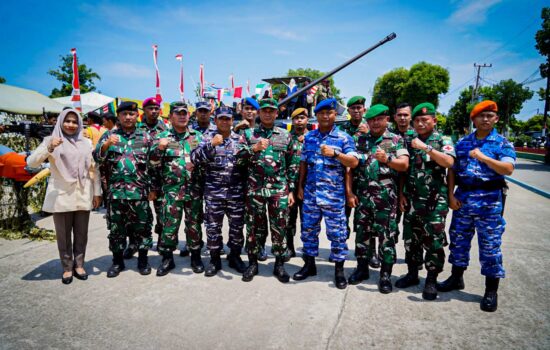 Kasrem 011/LW Secara Resmi Tutup Pameran Alutsista TNI 