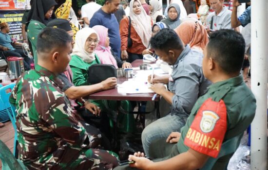 Personel Kodim 0103/Aceh Utara Ikut Donor Darah Yang di Gelar BFLF.